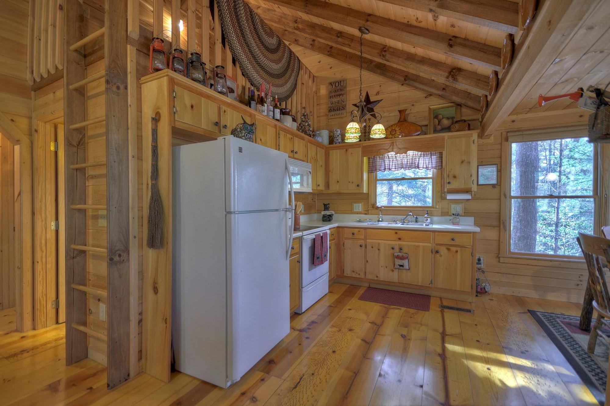 Knotty Pines Pet-Friendly Gas Fireplace Plus A Firepit Cherry Log Exterior foto